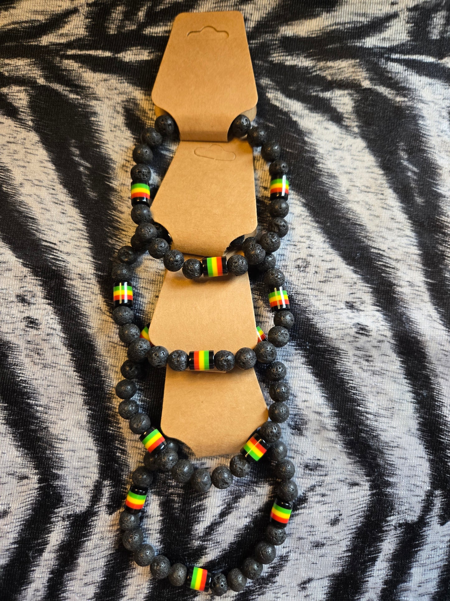BLACK LAVA BEAD